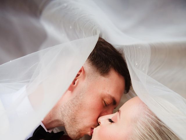 La boda de Lewis y Amy en Sant Marti De Tous, Barcelona 75