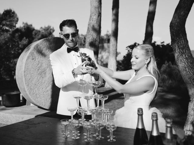 La boda de Lewis y Amy en Sant Marti De Tous, Barcelona 87