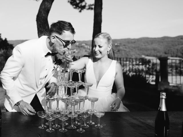 La boda de Lewis y Amy en Sant Marti De Tous, Barcelona 94