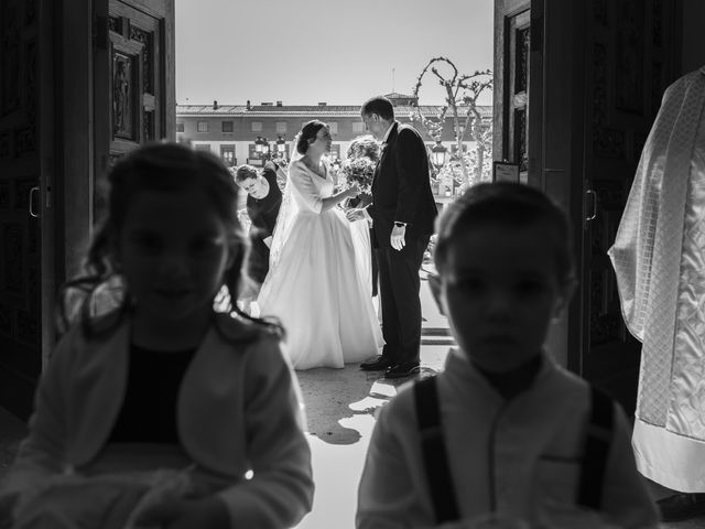 La boda de Elena y Christian en San Sebastian De Los Reyes, Madrid 16