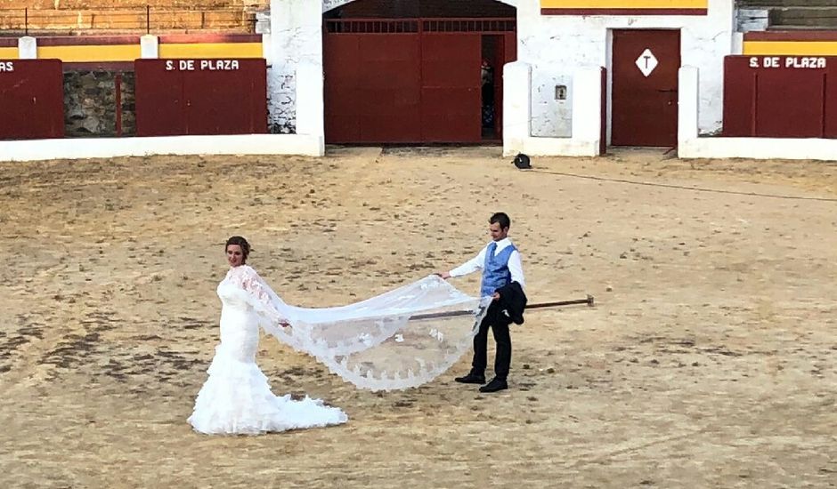 La boda de Daniel y Inma en Piedrabuena, Ciudad Real