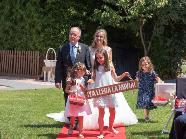 La boda de Jose y Vanessa en Sant Fost De Campsentelles, Barcelona 18