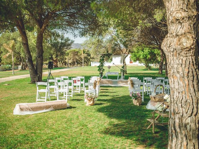 La boda de Juan y Lidia en Los Barrios, Cádiz 15