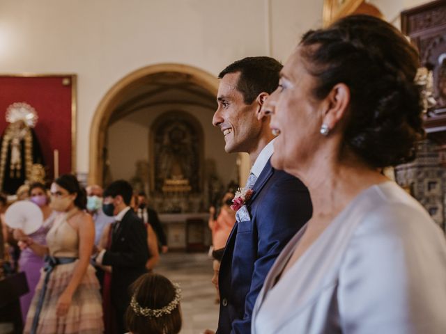 La boda de Miguel y María José en Isla Cristina, Huelva 34