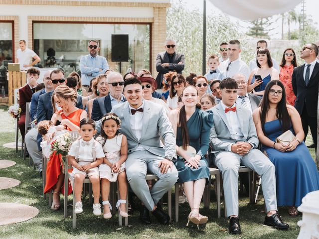 La boda de Paul y Amparo en Valencia, Valencia 8