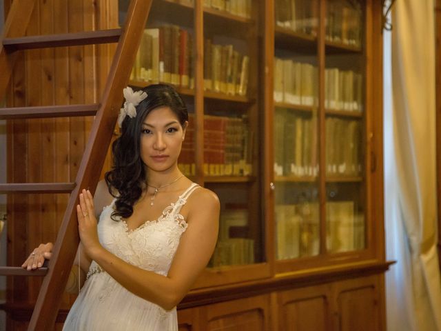 La boda de Cesar Delgado y Isabel Chan en Riba-roja De Túria, Valencia 15