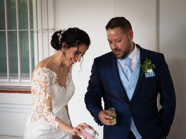 La boda de Jesús y Davinia en San Fernando, Cádiz 7