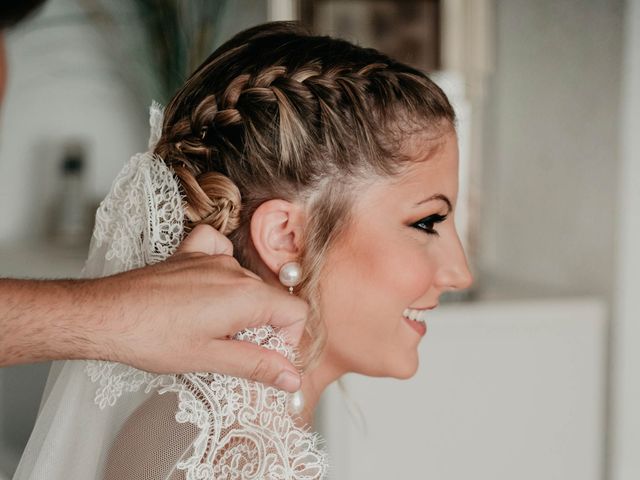 La boda de Iván y Andrea en Valencia, Valencia 26