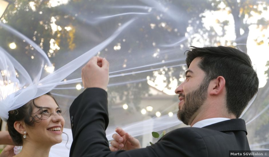 La boda de Alejandro y Francesca en Alcala De Guadaira, Sevilla