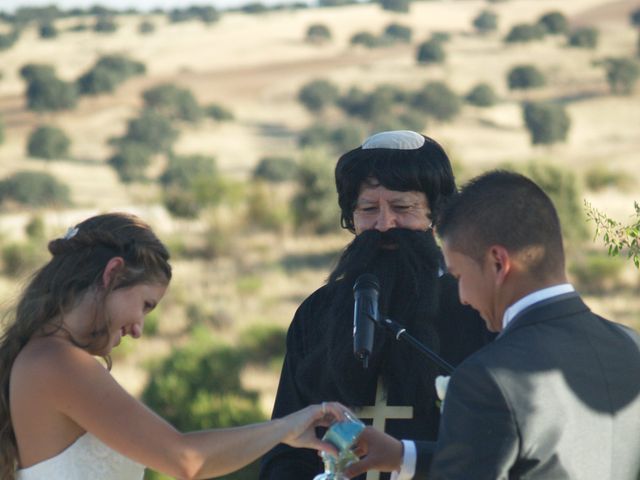 La boda de Juan y Naiara en San Agustin De Guadalix, Madrid 13