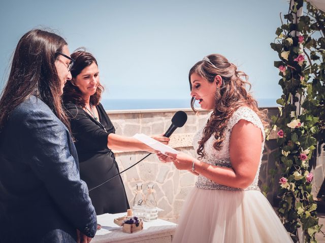 La boda de Víctor y Laura en Candelaria, Santa Cruz de Tenerife 44