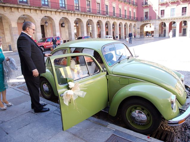 La boda de Jano y Lucía en Gijón, Asturias 30