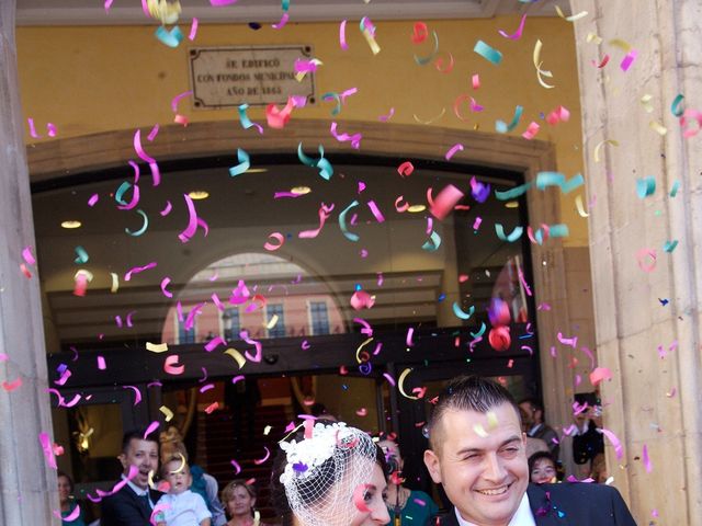 La boda de Jano y Lucía en Gijón, Asturias 41