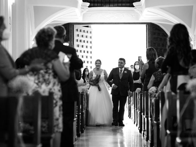 La boda de Monica y Adrian en Guadalajara, Guadalajara 14