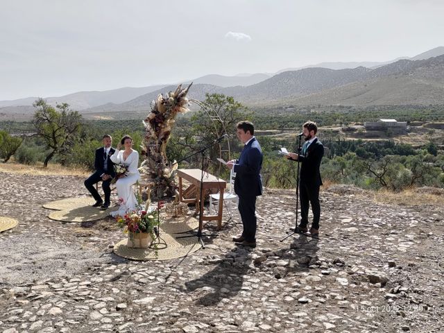 La boda de Irene y Fernando  en Hueneja, Granada 2