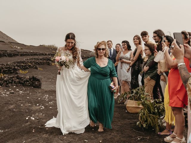 La boda de Juan José y Jennifer en Puerto Del Carmen, Las Palmas 6