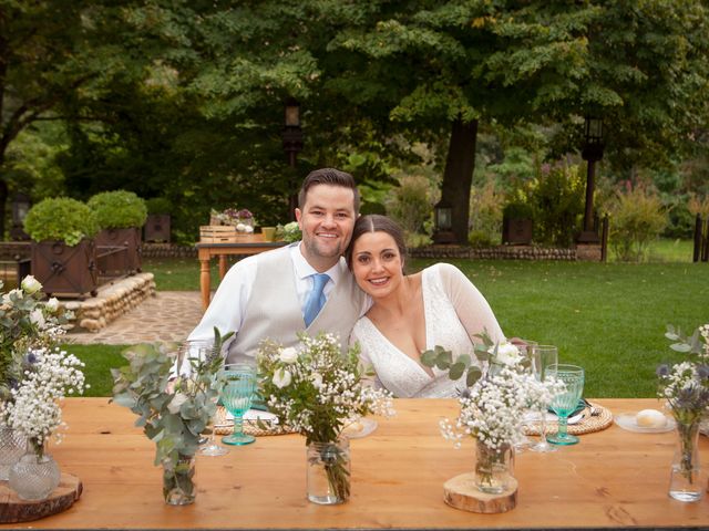 La boda de Paul y Estefania en Torremocha Del Jarama, Madrid 57