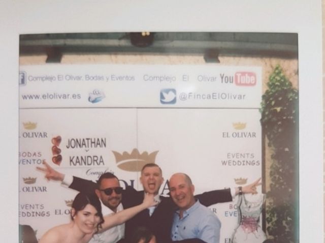 La boda de Jonathan y Kandra en Alcalá De Henares, Madrid 5