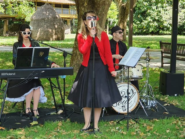 La boda de Raül  y Sonia en Gijón, Asturias 2