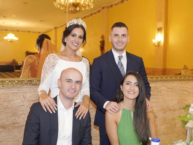 La boda de Mª Carmen y Omar en San Jose De La Rinconada, Sevilla 24