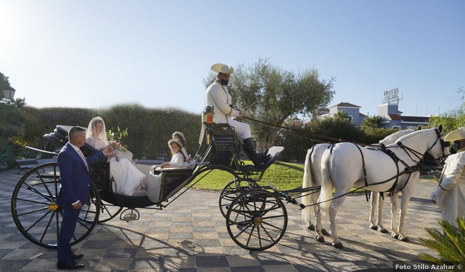 La boda de Mª Carmen y Omar en San Jose De La Rinconada, Sevilla