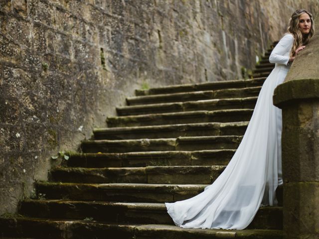 La boda de Mikel y Maitane en Getxo, Vizcaya 25