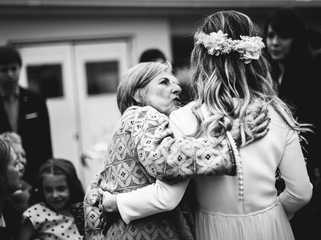 La boda de Mikel y Maitane en Getxo, Vizcaya 14