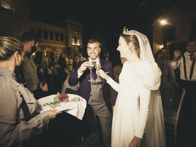 La boda de Antonio Jesús y Patricia en Fuentes De Andalucia, Sevilla 90