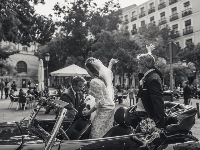 La boda de Manuel y Marina en Alcalá De Henares, Madrid 25