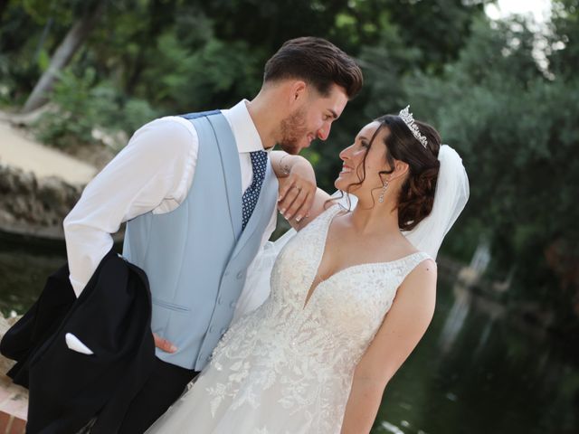 La boda de Mª Jesús y Óscar en Dos Hermanas, Sevilla 24