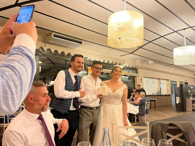La boda de Javier  y Jennifer  en Valdemoro, Madrid 21