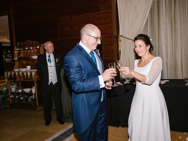 La boda de María José y Isaac en La Manjoya, Asturias 38