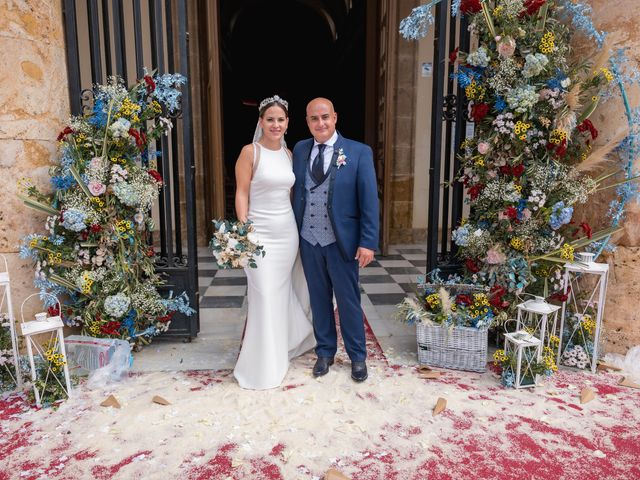 La boda de Jose Antonio y Minerva en Berja, Almería 53