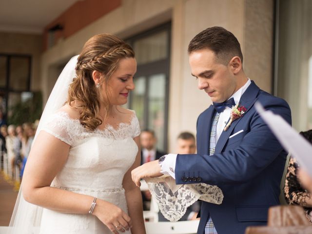 La boda de Diego y Tamara en Noreña, Asturias 14