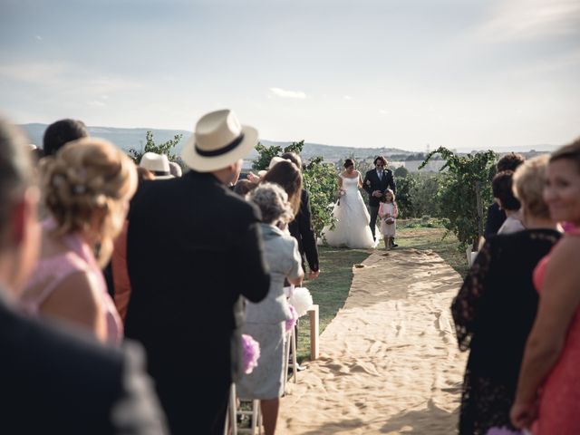 La boda de Ismael y Paula en Sant Cugat Sesgarrigues, Barcelona 18