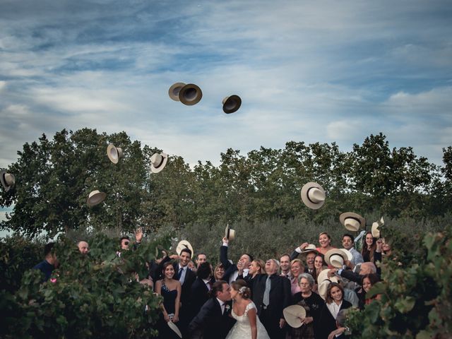 La boda de Ismael y Paula en Sant Cugat Sesgarrigues, Barcelona 22