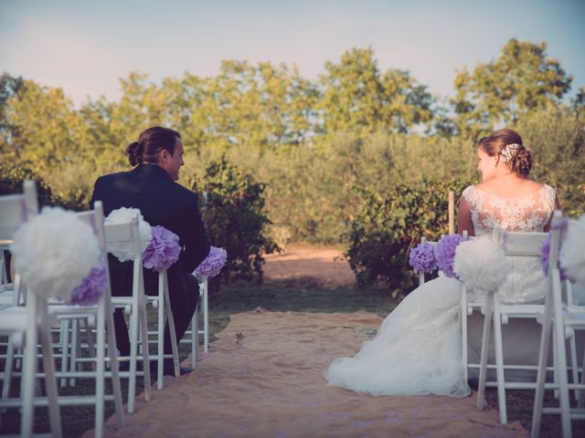 La boda de Ismael y Paula en Sant Cugat Sesgarrigues, Barcelona 27