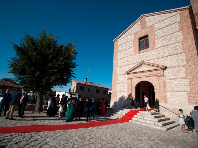 La boda de Emilio y Idoia en Boecillo, Valladolid 10