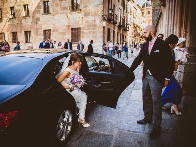 La boda de Quique y Esther en Salamanca, Salamanca 43