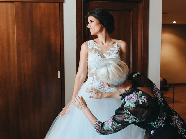 La boda de Ruben y Beatriz en León, León 43