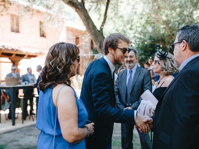 La boda de Ruben y Beatriz en León, León 57