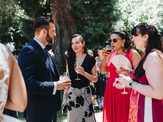 La boda de Ruben y Beatriz en León, León 121