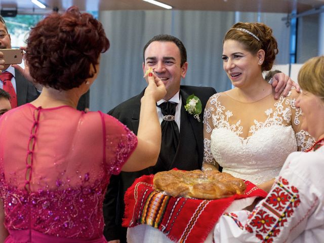 La boda de Jordi y Stela en Benidorm, Alicante 27