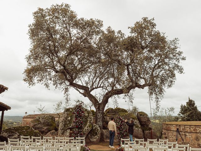 La boda de Olga y Enrique en Almendral, Badajoz 3