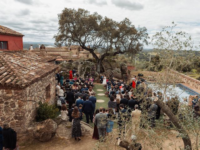 La boda de Olga y Enrique en Almendral, Badajoz 83