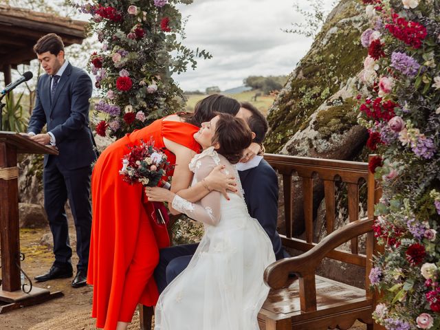 La boda de Olga y Enrique en Almendral, Badajoz 85