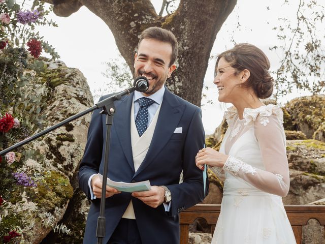 La boda de Olga y Enrique en Almendral, Badajoz 90