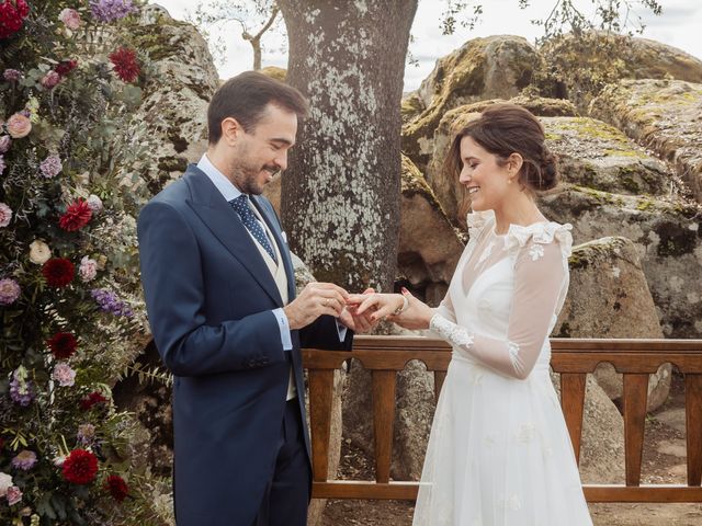 La boda de Olga y Enrique en Almendral, Badajoz 92
