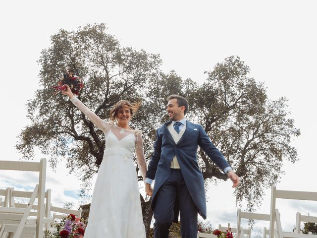 La boda de Olga y Enrique en Almendral, Badajoz 98