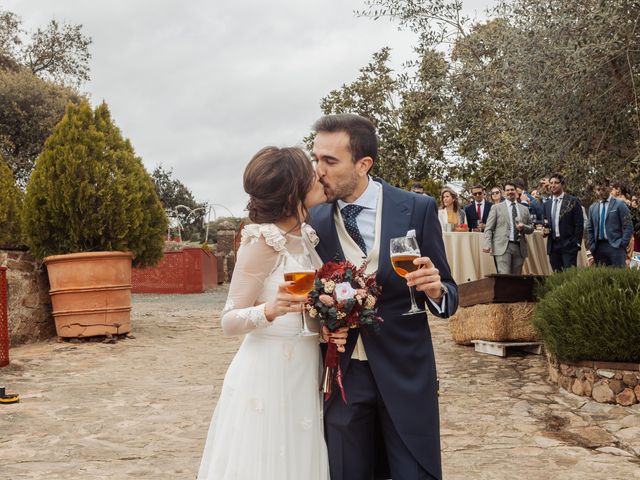 La boda de Olga y Enrique en Almendral, Badajoz 120
